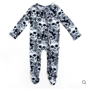 NWT Bums and Roses (Little Bum Bums) Skeletons in the Closet Footie
